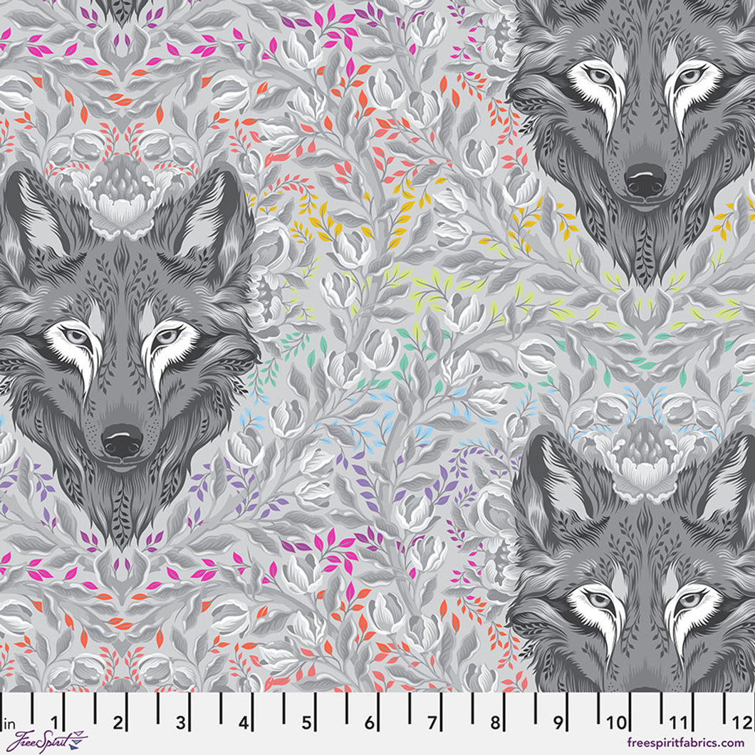 Free Spirit Tula Pink Graywork Wolf Of Pink Street - Fog
