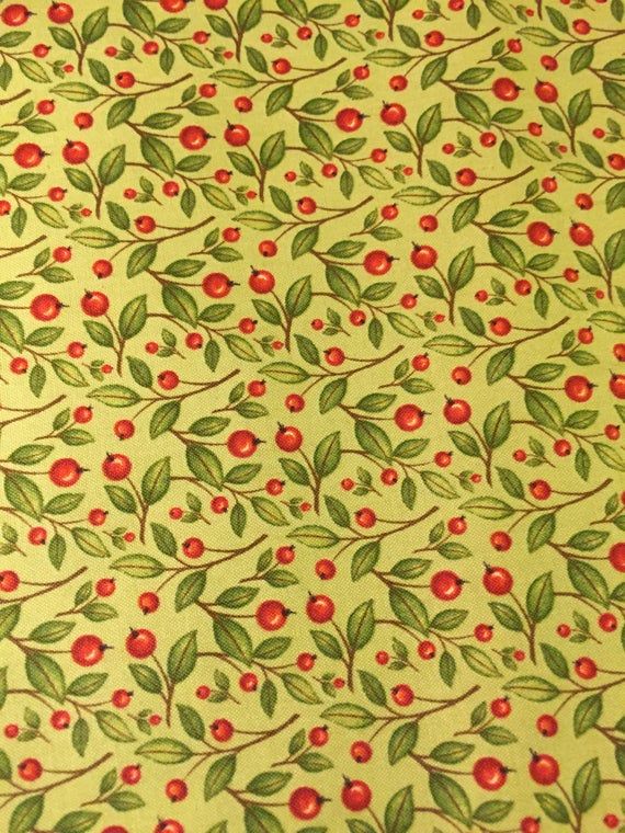 Quilting Treasures Harvest Greetings Leaf Berry - Light Yellow